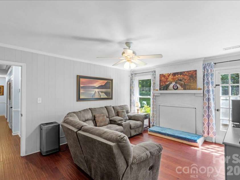 9614 Lone Oak Court, Charlotte, NC 28270.  MLS# CAR4410259, YatesRealty ID 43544. 