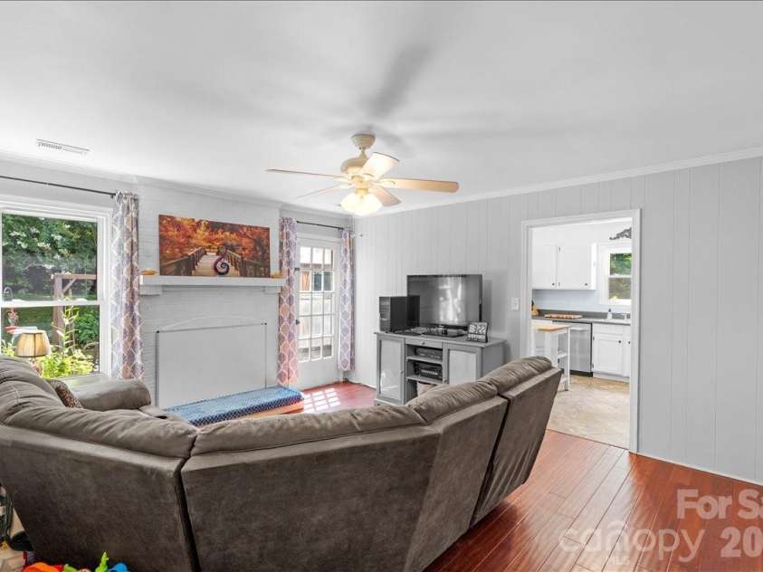 9614 Lone Oak Court, Charlotte, NC 28270.  MLS# CAR4410259, YatesRealty ID 43544. 