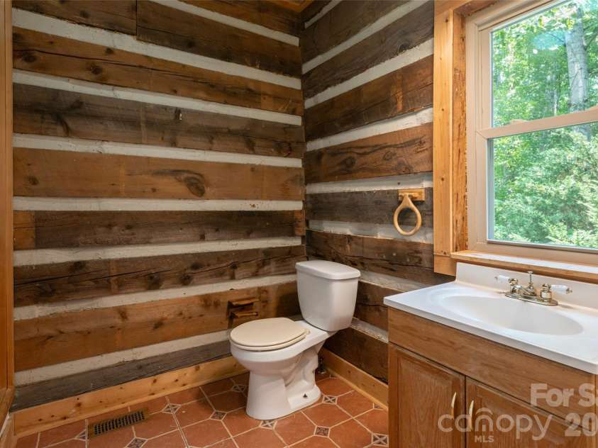 24 Gregory Hill Road, Fairview, NC 28730.  MLS# CAR4408771, YatesRealty ID 43545. Main Level Full Bathroom