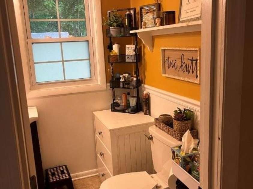 325 Ewbank Road, Etowah, NC 28729.  MLS# CAR4411444, YatesRealty ID 43546. BATHROOM