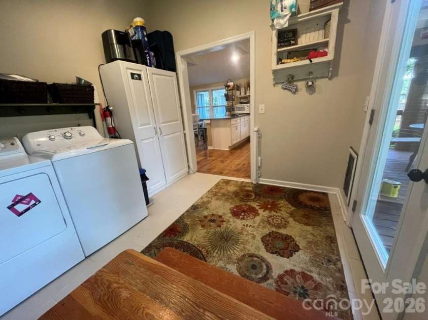 325 Ewbank Road, Etowah, NC 28729.  MLS# CAR4411444, YatesRealty ID 43546. LAUNDRY ROOM