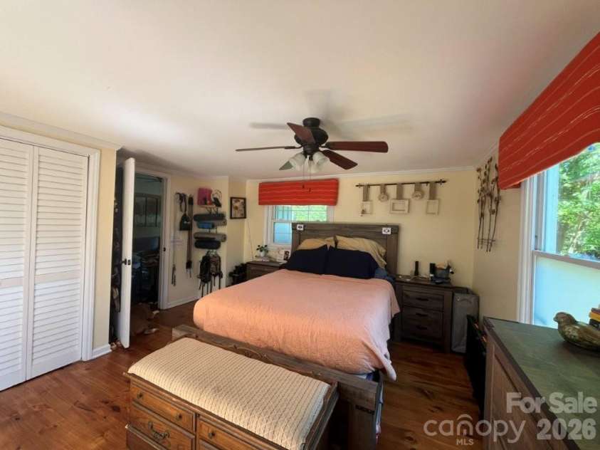 325 Ewbank Road, Etowah, NC 28729.  MLS# CAR4411444, YatesRealty ID 43546. PRIMARY BEDROOM