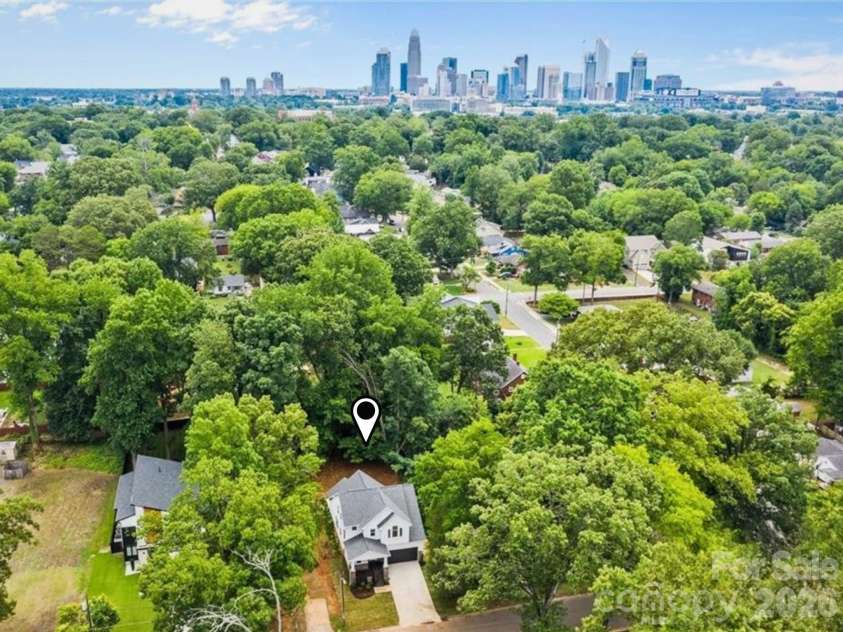 129 Gardner Avenue, Charlotte, NC 28208.  MLS# CAR4421859, YatesRealty ID 43548. 