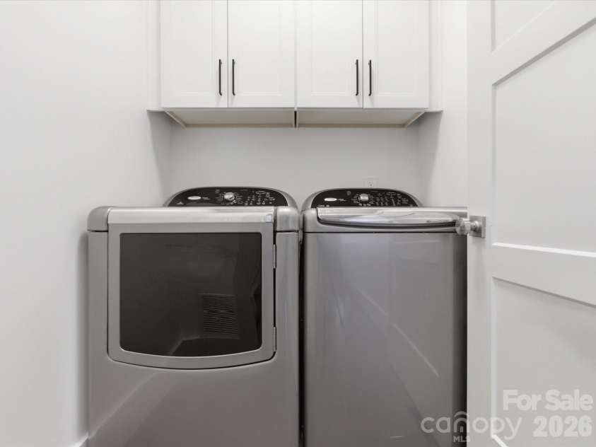 129 Gardner Avenue, Charlotte, NC 28208.  MLS# CAR4421859, YatesRealty ID 43548. 