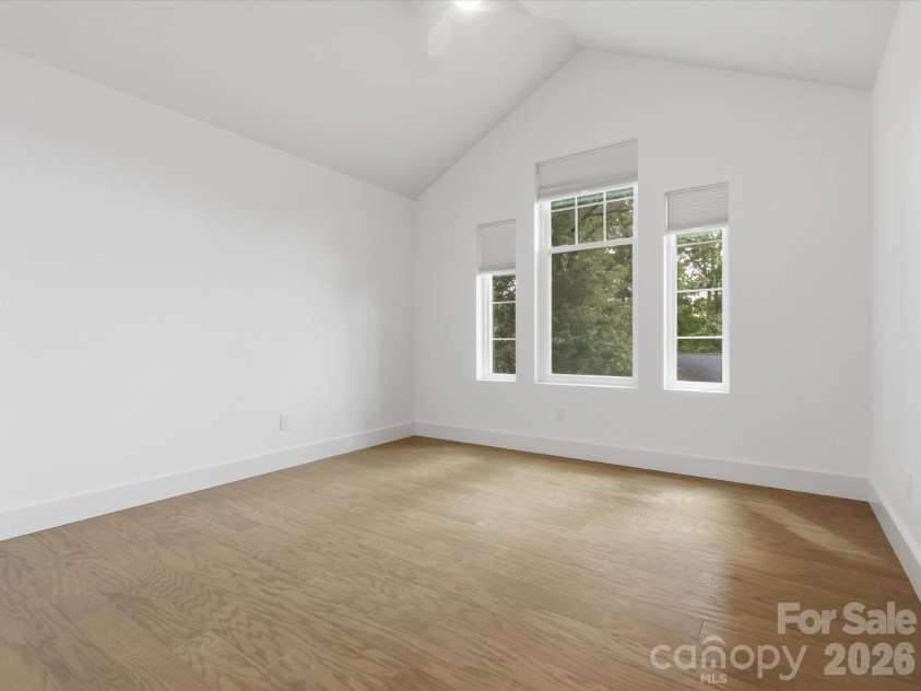 129 Gardner Avenue, Charlotte, NC 28208.  MLS# CAR4421859, YatesRealty ID 43548. 