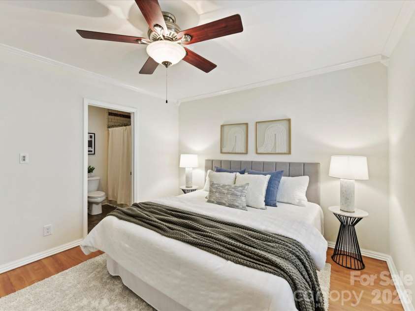 2028 Hamorton Place, Charlotte, NC 28205.  MLS# CAR4411958, YatesRealty ID 43549. 