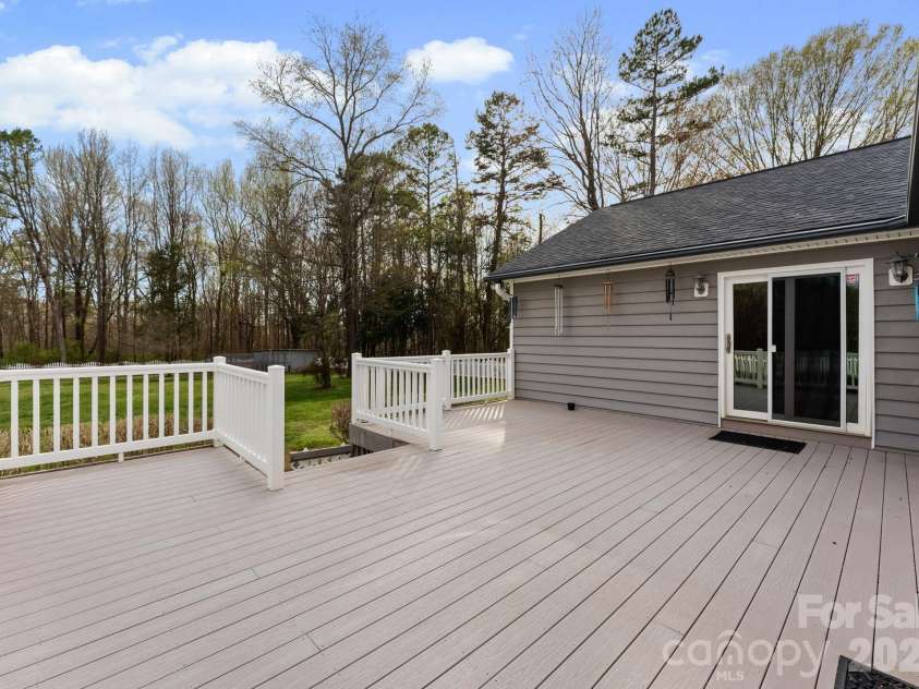 7608 Babe Stillwell Farm Road, Huntersville, NC 28078.  MLS# CAR4352954, YatesRealty ID 4355. 