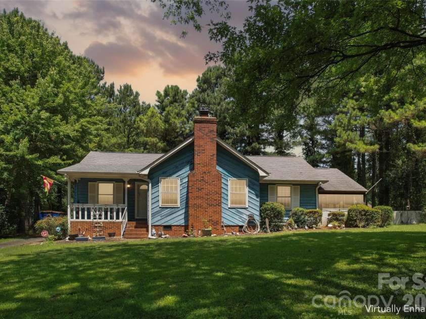 10219 Mountain Apple Drive, Mint Hill, NC 28227.  MLS# CAR4399797, YatesRealty ID 43551. 