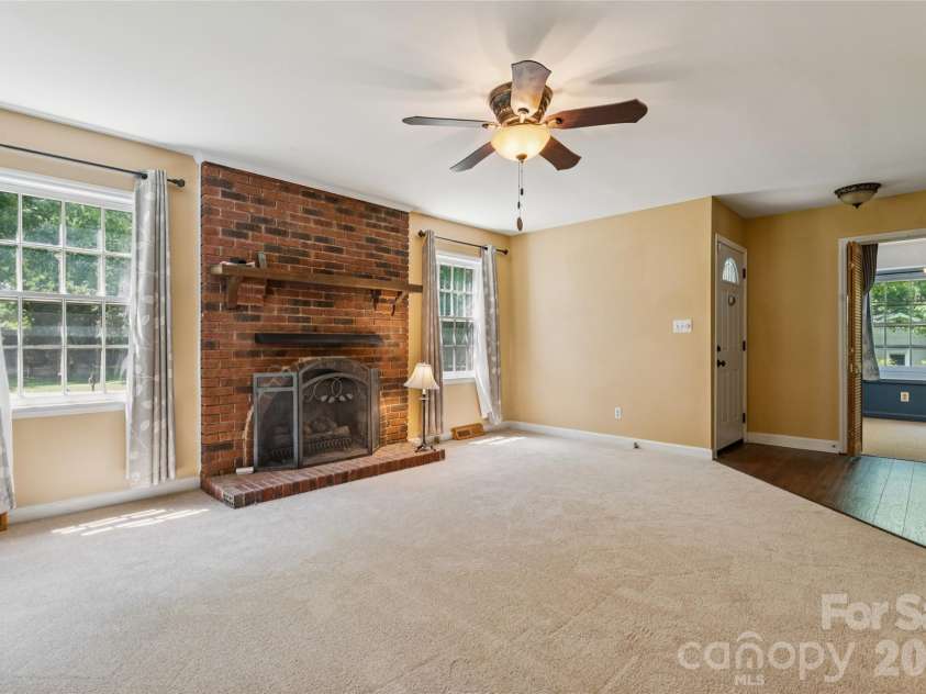 10219 Mountain Apple Drive, Mint Hill, NC 28227.  MLS# CAR4399797, YatesRealty ID 43551. 