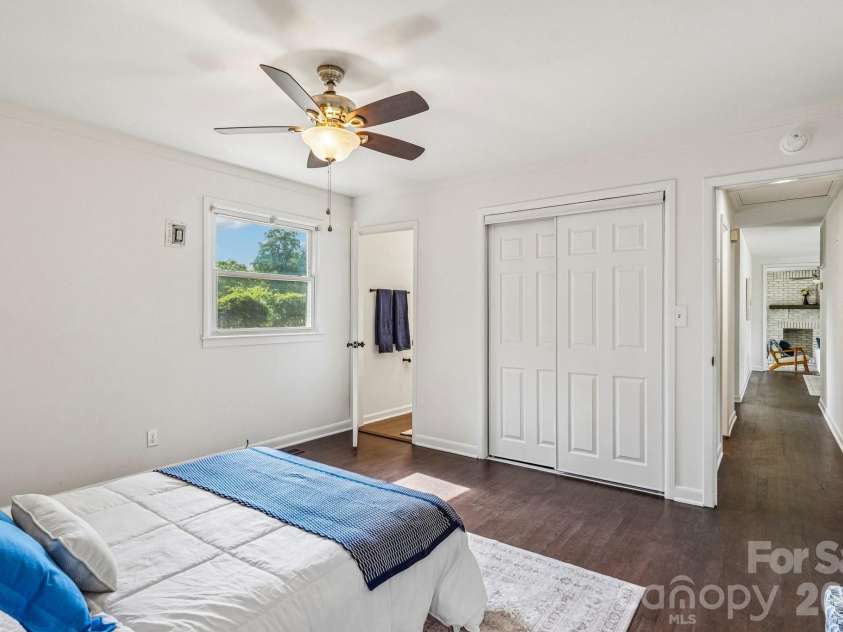 1443 Lynhurst Drive, Gastonia, NC 28054.  MLS# CAR4412821, YatesRealty ID 43552. 