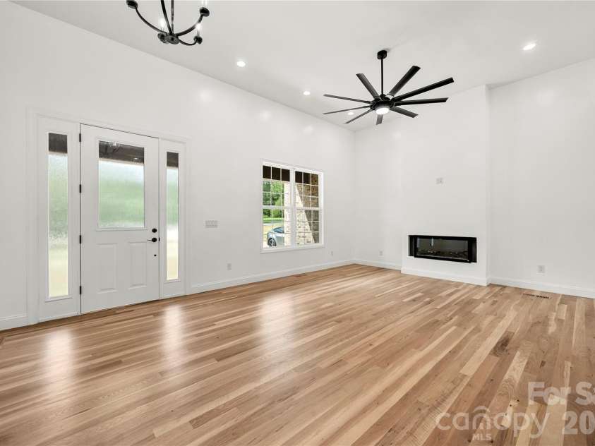 5574 Bucks Garage Road, Catawba, NC 28650.  MLS# CAR4407947, YatesRealty ID 43553. 