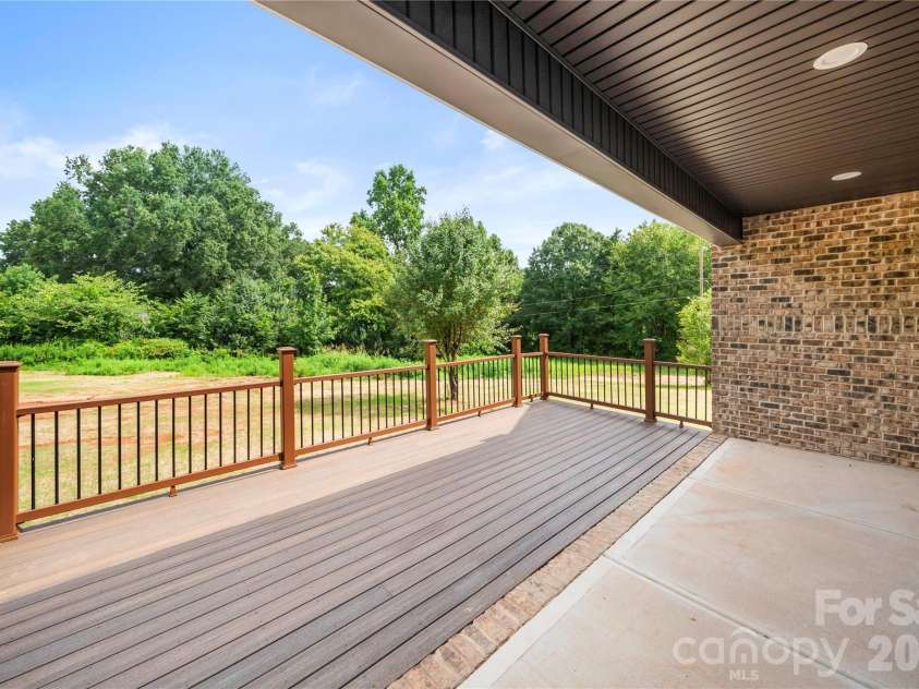 5574 Bucks Garage Road, Catawba, NC 28650.  MLS# CAR4407947, YatesRealty ID 43553. 