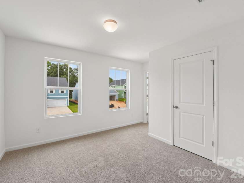 118 Borders Street, Statesville, NC 28677.  MLS# CAR4412718, YatesRealty ID 43554. 