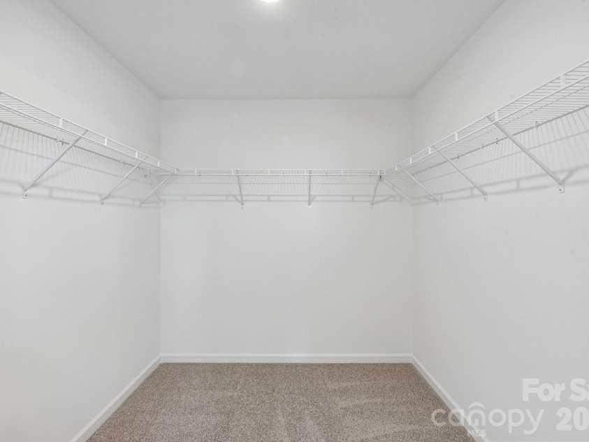 118 Borders Street, Statesville, NC 28677.  MLS# CAR4412718, YatesRealty ID 43554. 