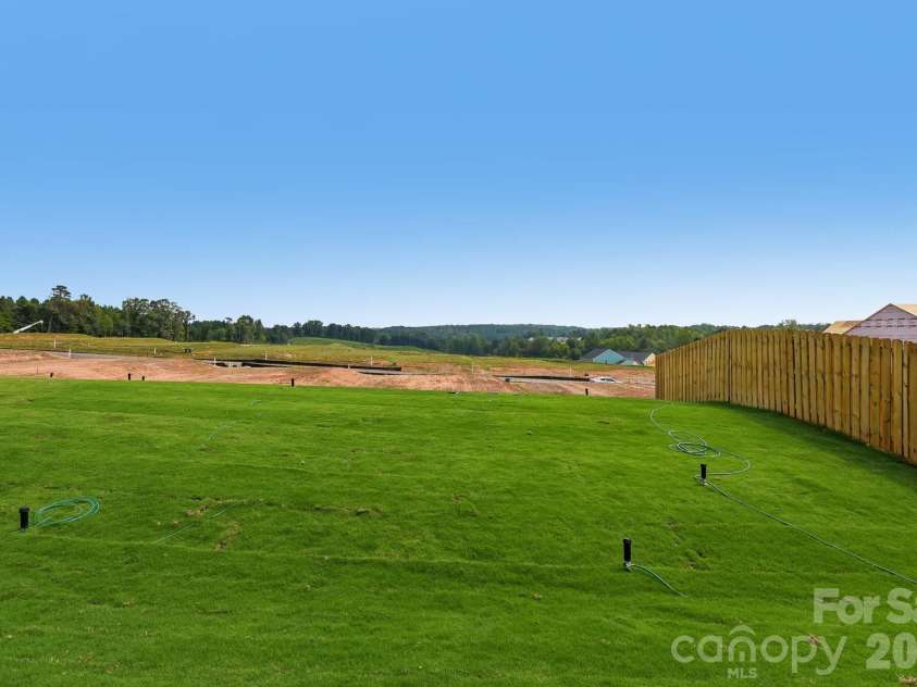 118 Borders Street, Statesville, NC 28677.  MLS# CAR4412718, YatesRealty ID 43554. 