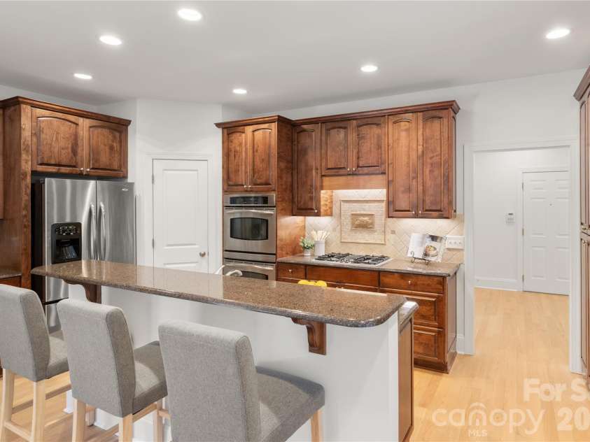868 Savile Lane, Fort Mill, SC 29715.  MLS# CAR4409801, YatesRealty ID 43556. 