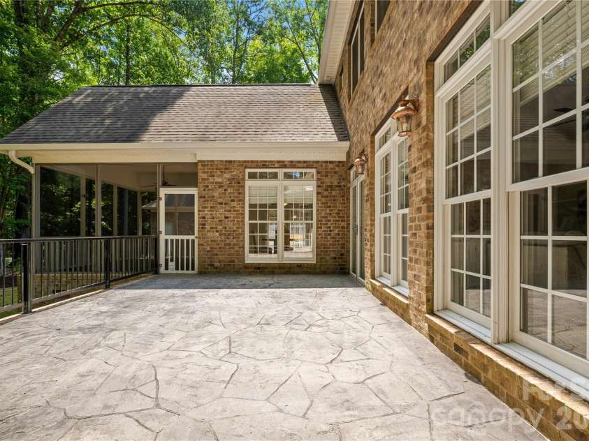 868 Savile Lane, Fort Mill, SC 29715.  MLS# CAR4409801, YatesRealty ID 43556. 