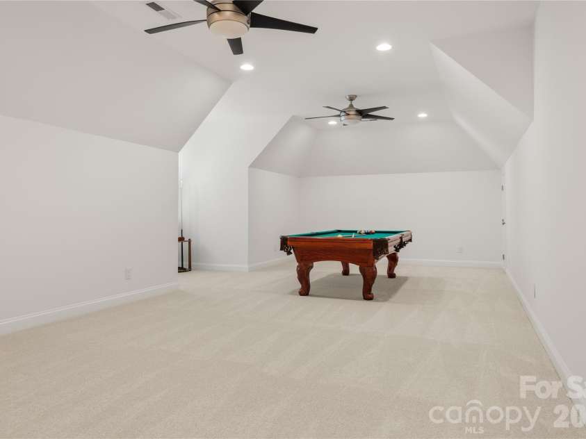 868 Savile Lane, Fort Mill, SC 29715.  MLS# CAR4409801, YatesRealty ID 43556. Large Bonus room