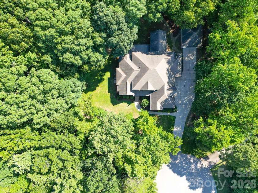 868 Savile Lane, Fort Mill, SC 29715.  MLS# CAR4409801, YatesRealty ID 43556. Private lot