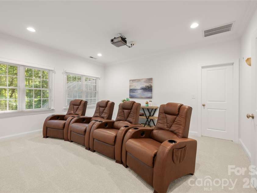 868 Savile Lane, Fort Mill, SC 29715.  MLS# CAR4409801, YatesRealty ID 43556. Space for viewing