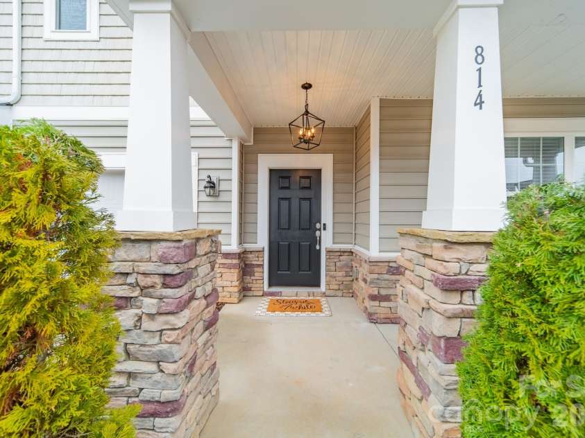 814 Braddock Way, Fort Mill, SC 29715.  MLS# CAR4343315, YatesRealty ID 4356. 