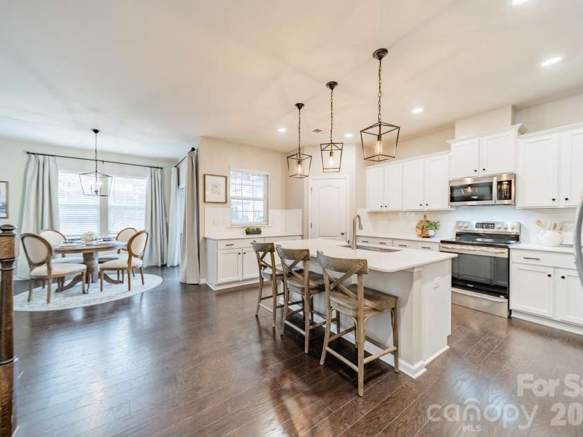 814 Braddock Way, Fort Mill, SC 29715.  MLS# CAR4343315, YatesRealty ID 4356. 