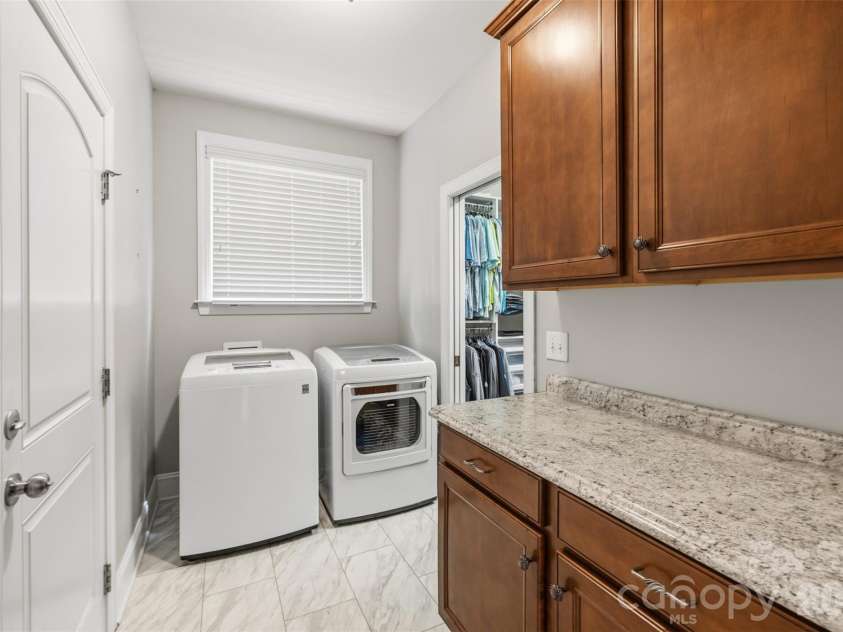 1325 Winged Foot Drive, Denver, NC 28037.  MLS# CAR4407812, YatesRealty ID 43560. 