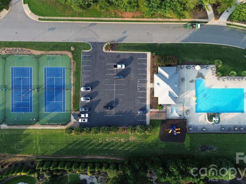 1325 Winged Foot Drive, Denver, NC 28037.  MLS# CAR4407812, YatesRealty ID 43560. 