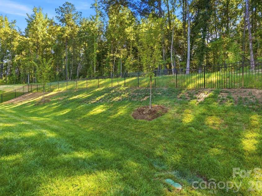 2041 Odell Farm Lane, Marvin, NC 28173.  MLS# CAR4407935, YatesRealty ID 43561. 