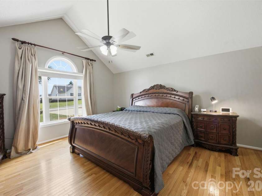 233 Summey Barker Drive, Dallas, NC 28034.  MLS# CAR4412447, YatesRealty ID 43562. 
