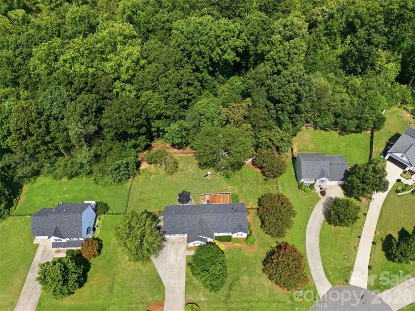 233 Summey Barker Drive, Dallas, NC 28034.  MLS# CAR4412447, YatesRealty ID 43562. 