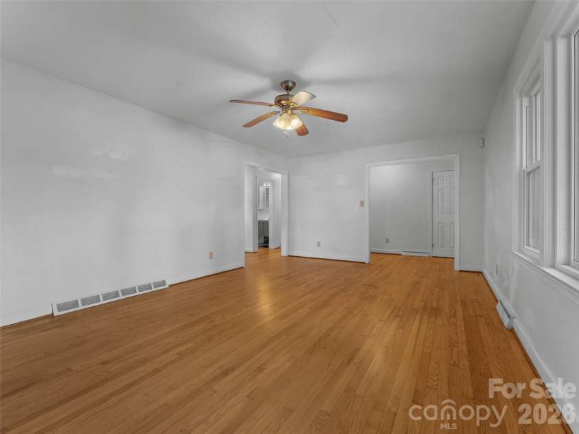 116 Candler School Road, Candler, NC 28715.  MLS# CAR4411959, YatesRealty ID 43563. LR