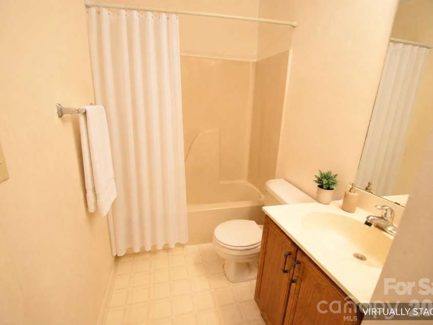 5014 Jade Court, Monroe, NC 28110.  MLS# CAR4413348, YatesRealty ID 43564. 