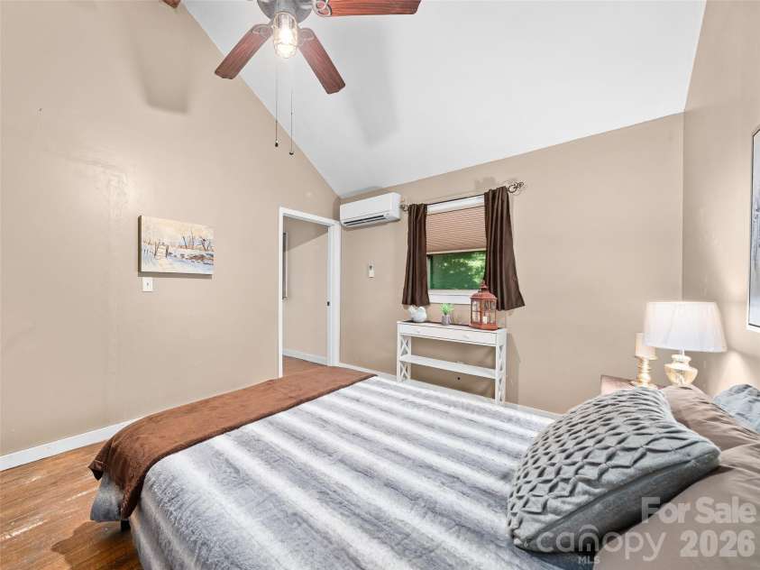 161 Moody Mountain Road, Burnsville, NC 28714.  MLS# CAR4411099, YatesRealty ID 43566. 