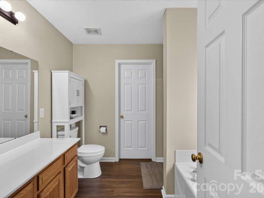 9407 Thatcher Hall Court, Charlotte, NC 28277.  MLS# CAR4412775, YatesRealty ID 43567. 