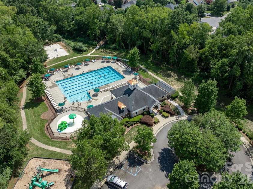 9407 Thatcher Hall Court, Charlotte, NC 28277.  MLS# CAR4412775, YatesRealty ID 43567. 