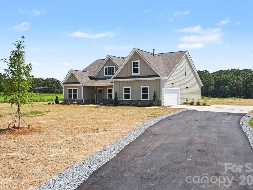 5602 Friendly Baptist Church Road, Indian Trail, NC 28079.  MLS# CAR4411458, YatesRealty ID 43569. 