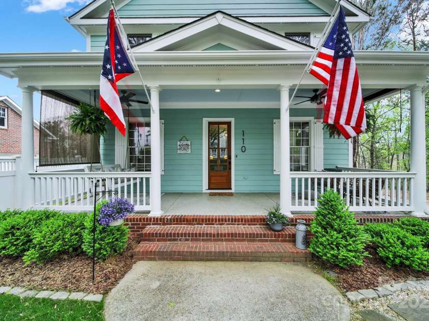 110 Sonnys Way, Fort Mill, SC 29708.  MLS# CAR4240893, YatesRealty ID 4357. 