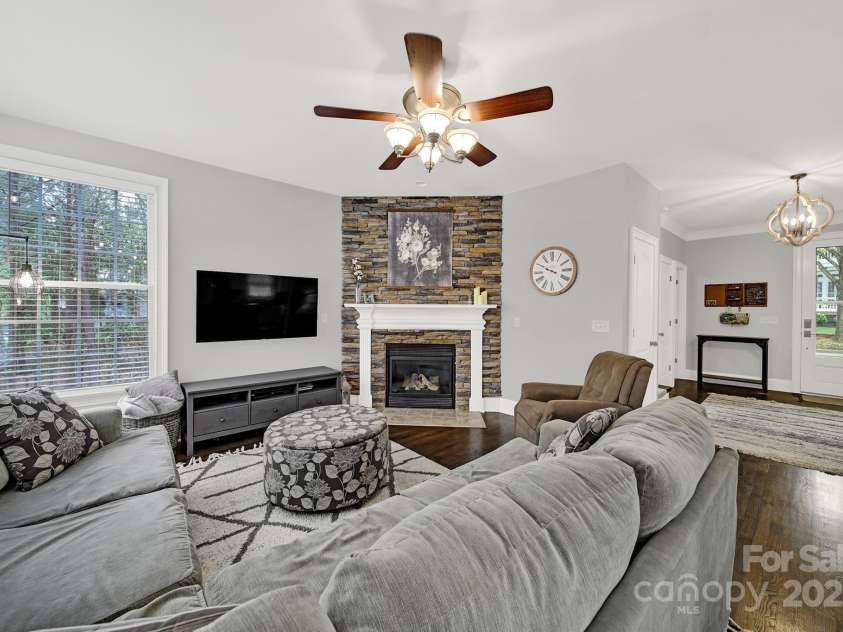 110 Sonnys Way, Fort Mill, SC 29708.  MLS# CAR4240893, YatesRealty ID 4357. 
