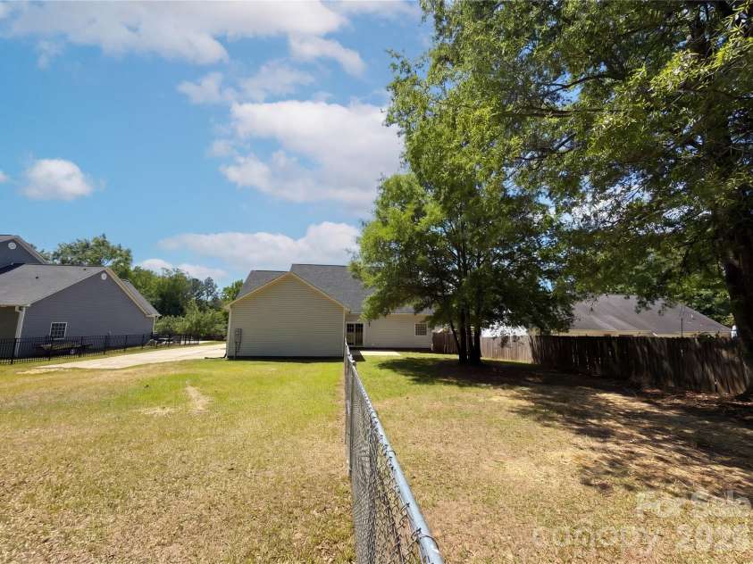 4217 Strickland Court, Lancaster, SC 29720.  MLS# CAR4375460, YatesRealty ID 43571. 