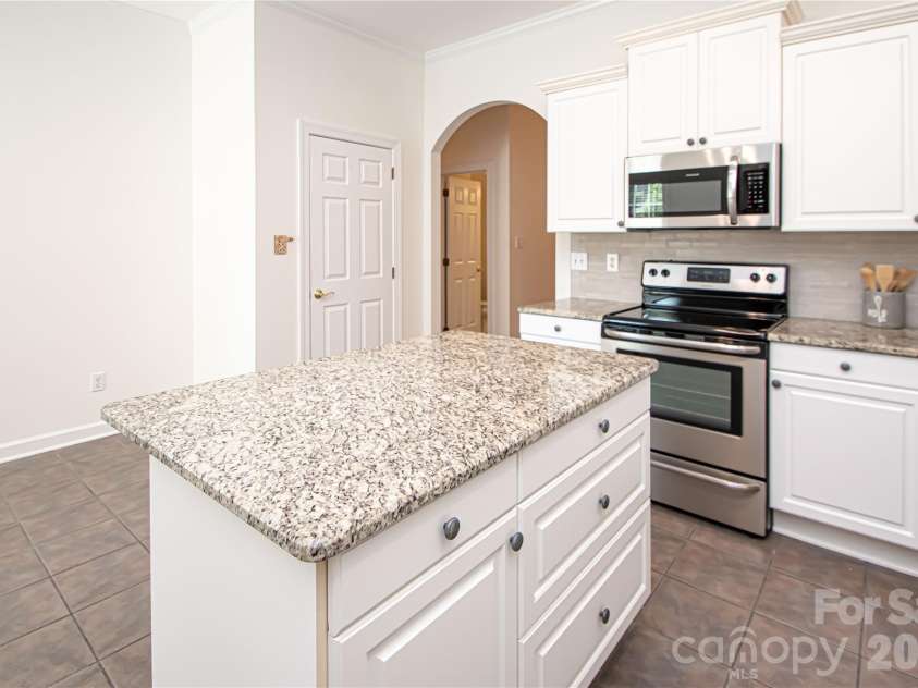 2600 Rustic Ridge Court, Charlotte, NC 28270.  MLS# CAR4410373, YatesRealty ID 43572. 