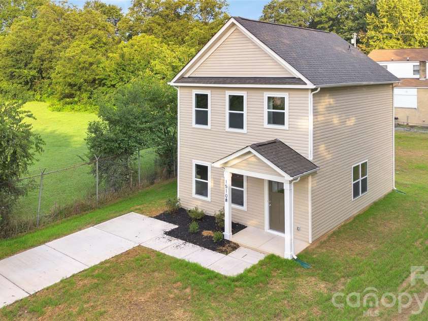 1510 Beechwood Drive, Gastonia, NC 28052.  MLS# CAR4410574, YatesRealty ID 43574. 