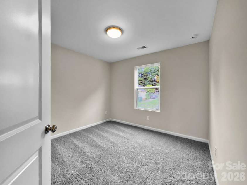 1510 Beechwood Drive, Gastonia, NC 28052.  MLS# CAR4410574, YatesRealty ID 43574. 