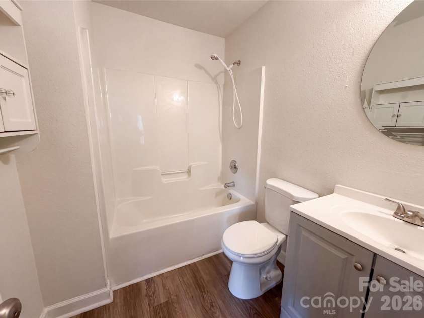 946 Olde Towne Way, Rock Hill, SC 29732.  MLS# CAR4408470, YatesRealty ID 43578. 