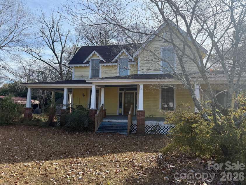 1801 Overbrook Road, Kershaw, SC 29067.  MLS# CAR4326123, YatesRealty ID 4358. 
