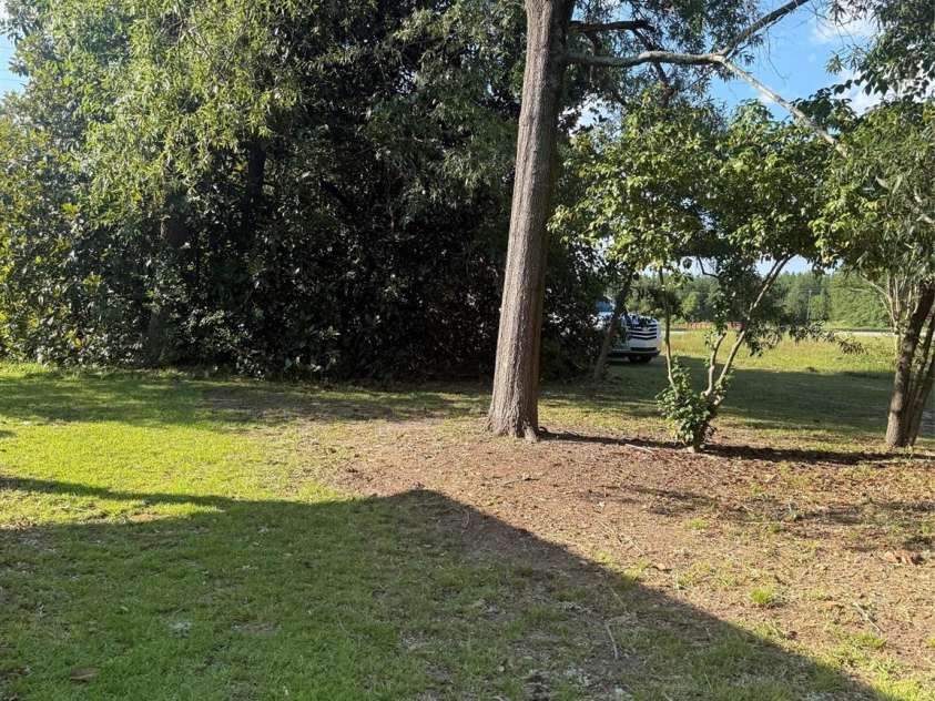 1801 Overbrook Road, Kershaw, SC 29067.  MLS# CAR4326123, YatesRealty ID 4358. 