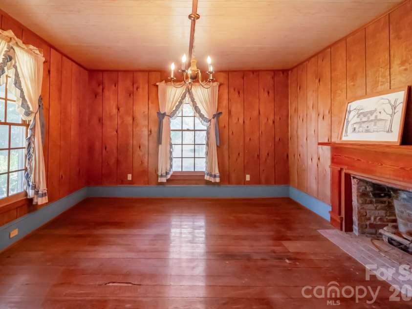 1801 Overbrook Road, Kershaw, SC 29067.  MLS# CAR4326123, YatesRealty ID 4358. 