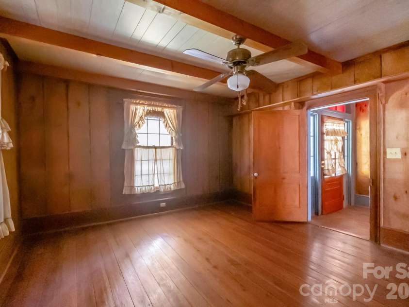 1801 Overbrook Road, Kershaw, SC 29067.  MLS# CAR4326123, YatesRealty ID 4358. 