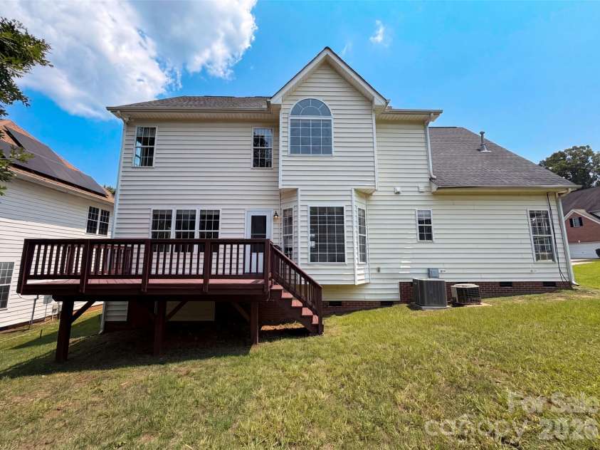 2318 Phlox Court, Charlotte, NC 28213.  MLS# CAR4410087, YatesRealty ID 43580. 