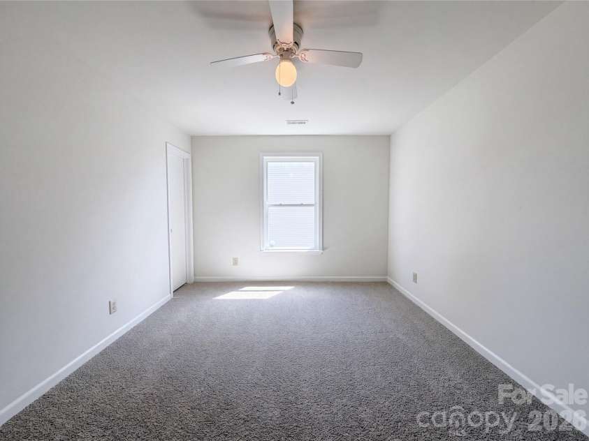 185 Boiling Brook Drive, Statesville, NC 28625.  MLS# CAR4376499, YatesRealty ID 43582. 